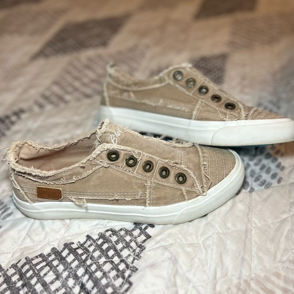 Casual Tan Slip-On Sneakers